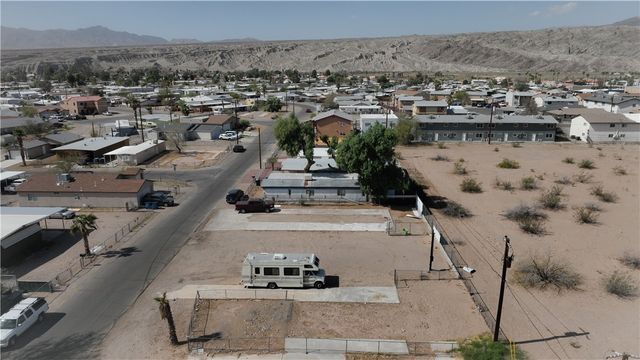 399 Rio Grande Way, Bullhead City, AZ 86442