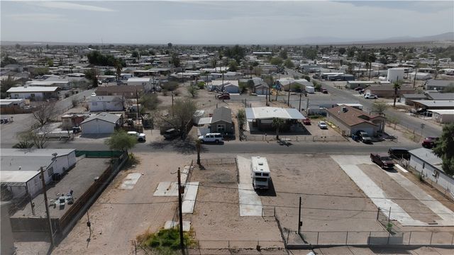 399 Rio Grande Way, Bullhead City, AZ 86442