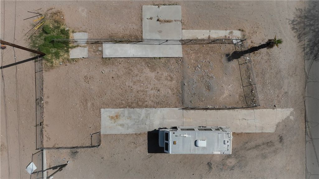 399 Rio Grande Way, Bullhead City, AZ 86442