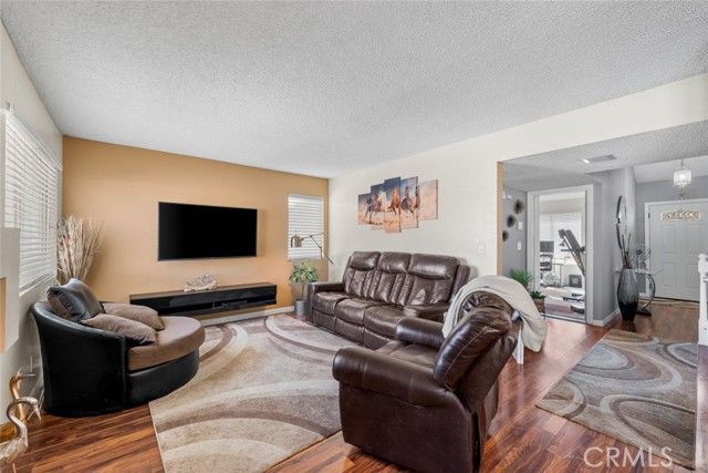 37526 Daybreak Street, Palmdale, CA 93550