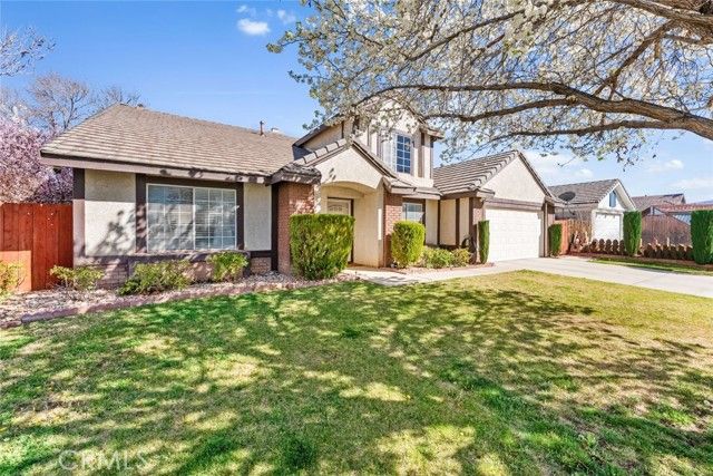 37526 Daybreak Street, Palmdale, CA 93550