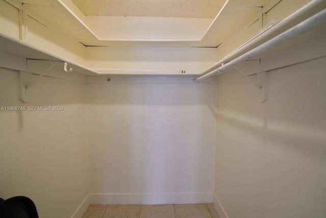 6555 NW 99th Ave B20, Tamarac, FL 33321