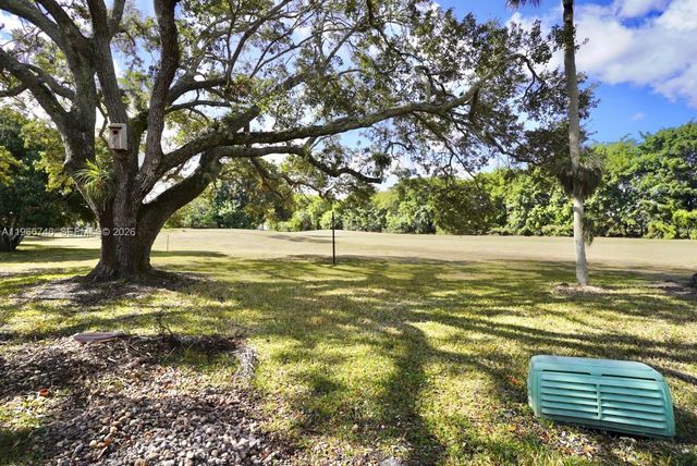 6555 NW 99th Ave B20, Tamarac, FL 33321