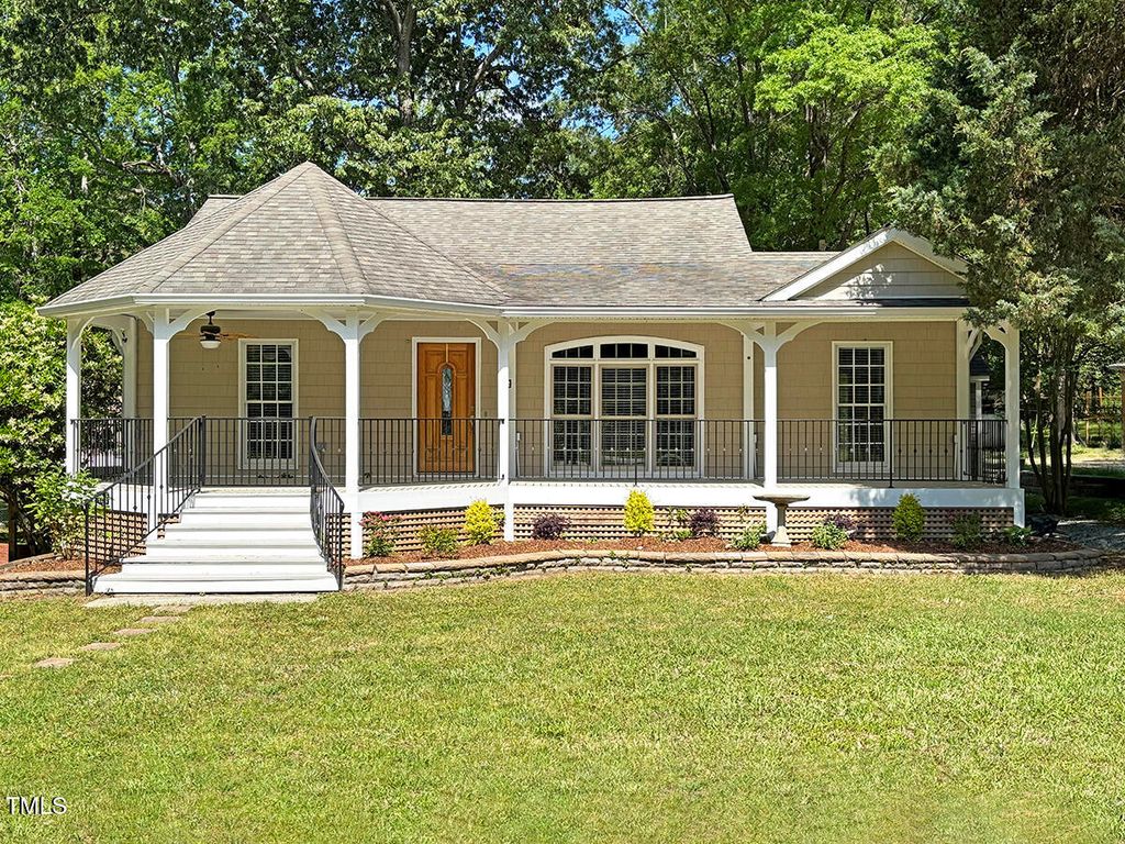 4220 Hope Valley Road Road, Durham, NC 27707