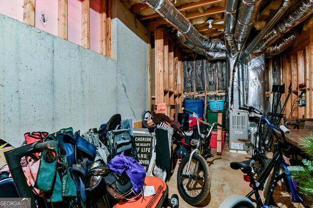 1042 Birdseye View, Locust Grove, GA 30248