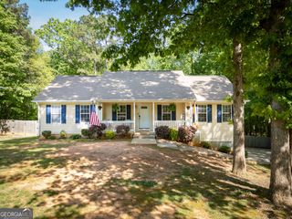 1042 Birdseye View, Locust Grove, GA 30248