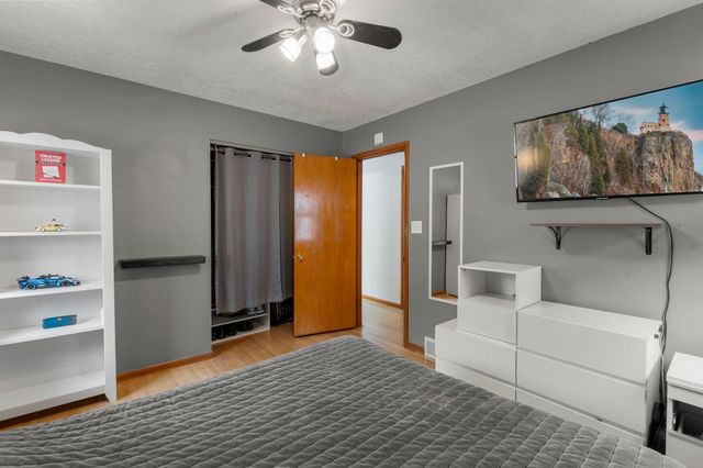 902 7th Avenue E, Shakopee, MN 55379