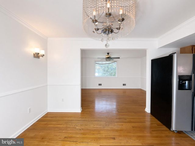 2710 SUN VALLEY DR, Waldorf, MD 20603