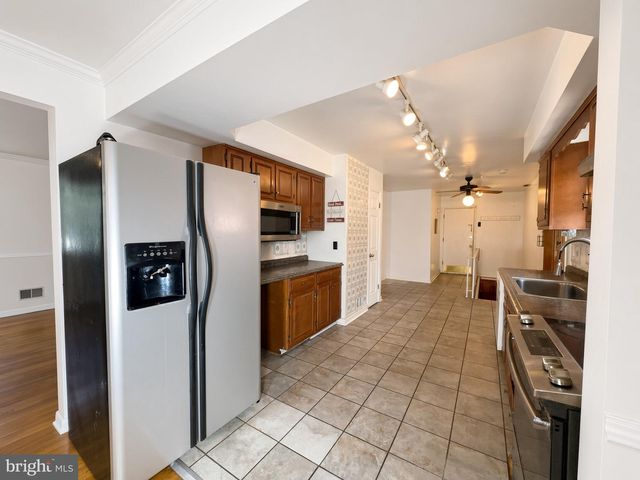 2710 SUN VALLEY DR, Waldorf, MD 20603
