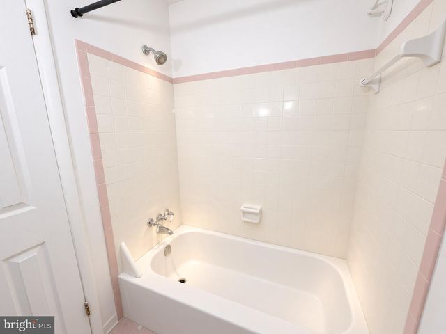 2710 SUN VALLEY DR, Waldorf, MD 20603