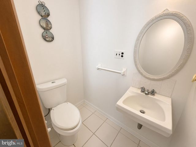 2710 SUN VALLEY DR, Waldorf, MD 20603