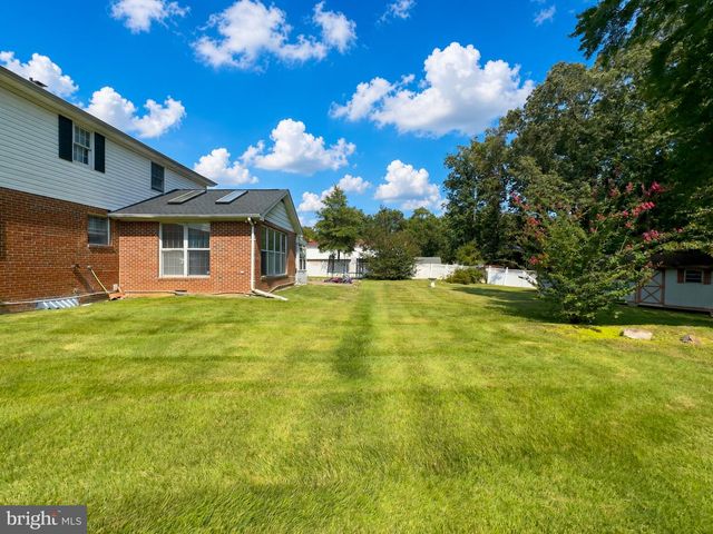 2710 SUN VALLEY DR, Waldorf, MD 20603