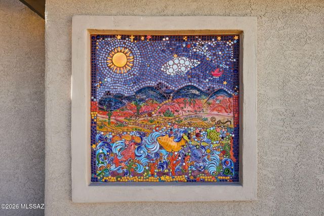 957 E Josephine Saddle Place, Green Valley, AZ 85614