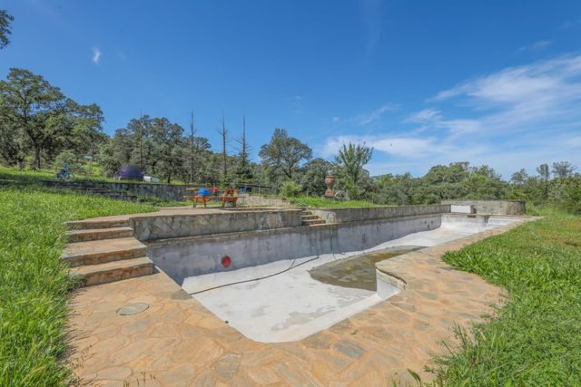 12661 Krosens Rd, Marysville, CA 95901