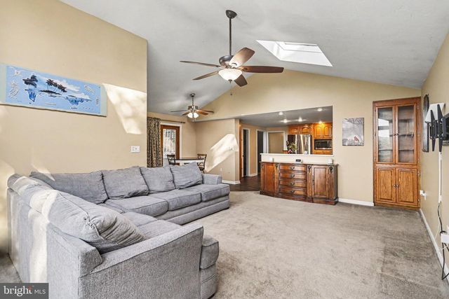 1065 BEAVER CREEK RD, Hanover, PA 17331