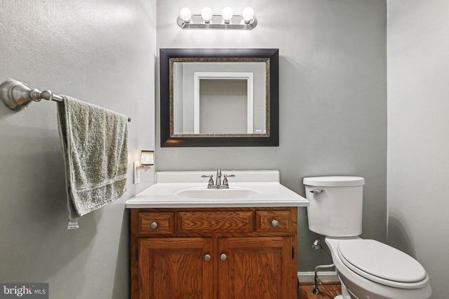 1065 BEAVER CREEK RD, Hanover, PA 17331