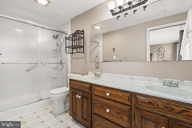 1065 BEAVER CREEK RD, Hanover, PA 17331