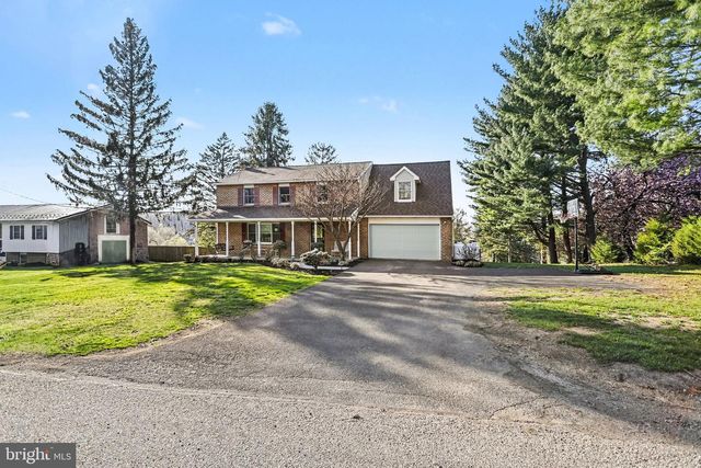 1065 BEAVER CREEK RD, Hanover, PA 17331