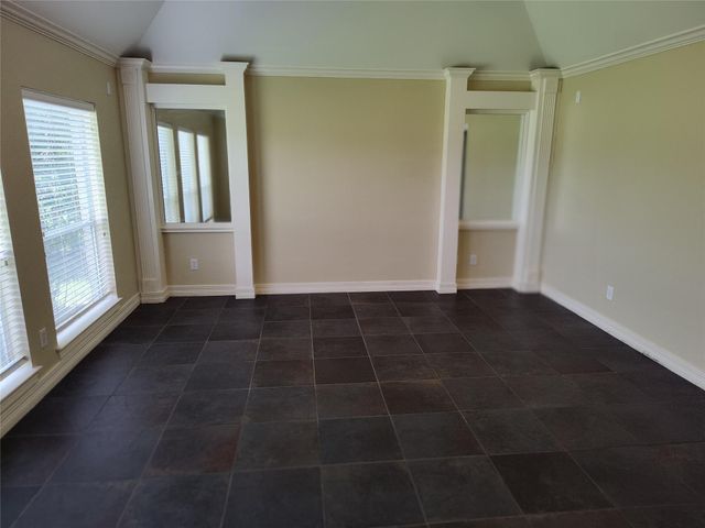 3010 Ravensport Drive, Pearland, TX 77584