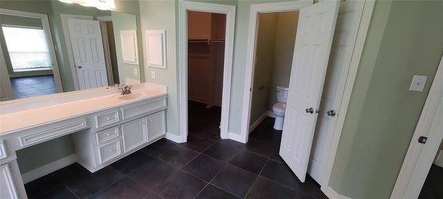3010 Ravensport Drive, Pearland, TX 77584
