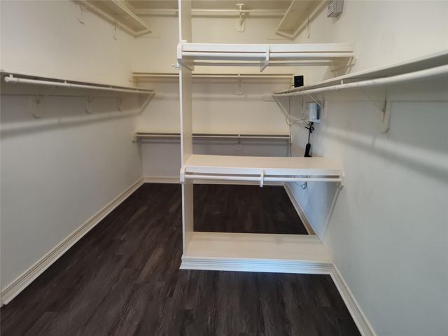 3010 Ravensport Drive, Pearland, TX 77584