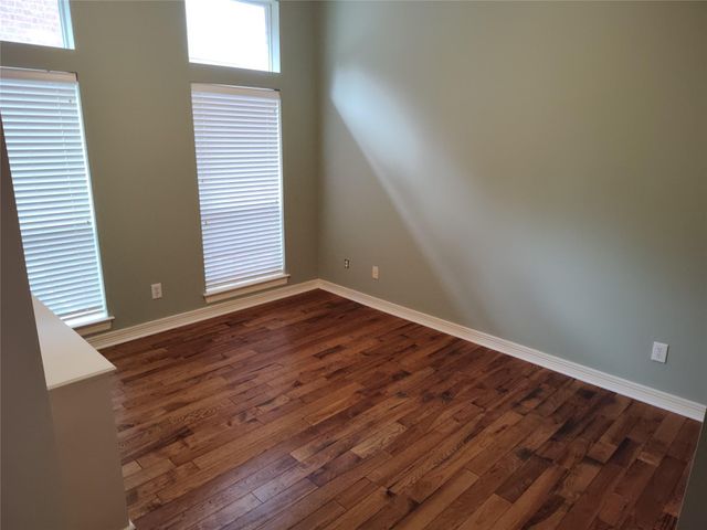 3010 Ravensport Drive, Pearland, TX 77584