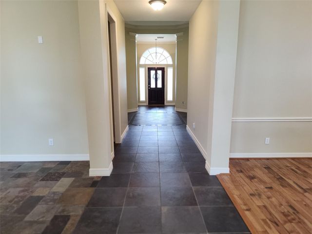 3010 Ravensport Drive, Pearland, TX 77584