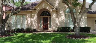3010 Ravensport Drive, Pearland, TX 77584