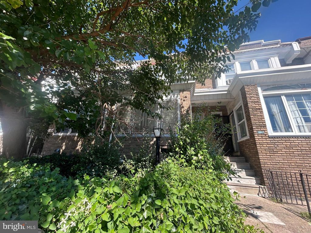 5633 SANSOM ST, Philadelphia, PA 19139