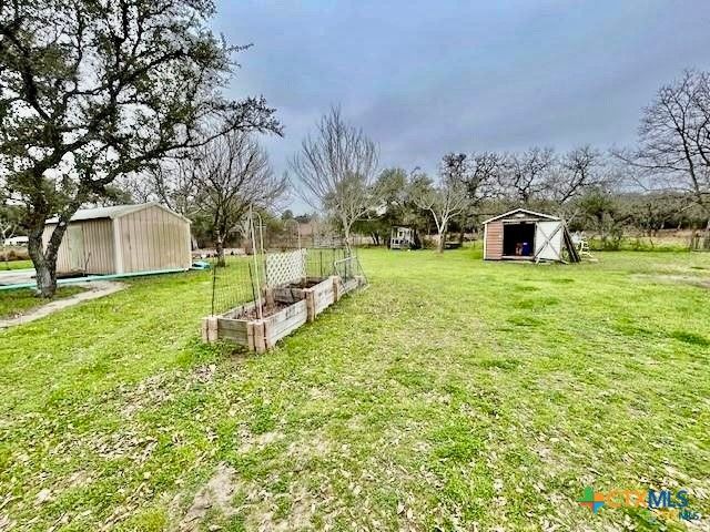 103 Forest View Drive, Victoria, TX 77905