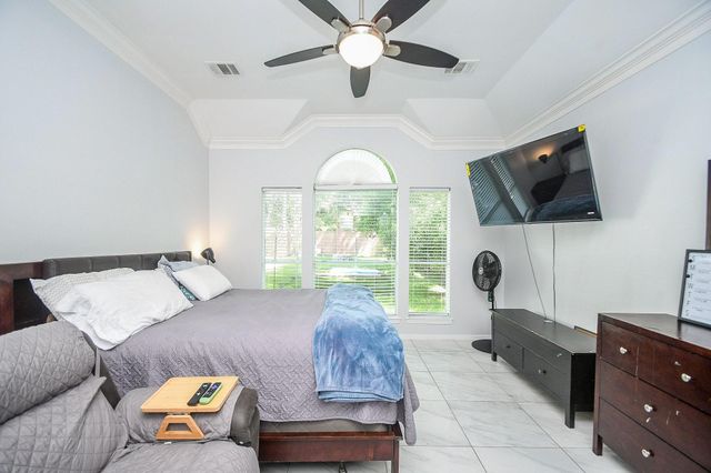 17419 Marigold Drive, Sugar Land, TX 77479