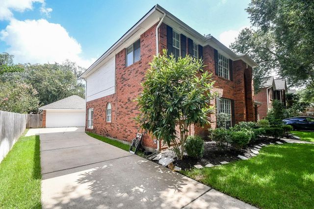 17419 Marigold Drive, Sugar Land, TX 77479