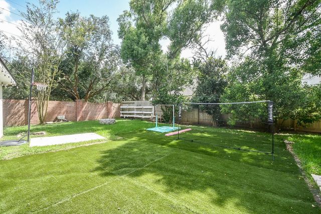 17419 Marigold Drive, Sugar Land, TX 77479