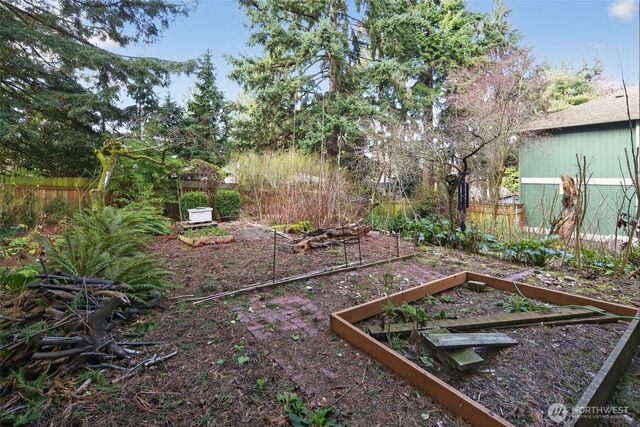 8707 Meridian Avenue N, Seattle, WA 98103