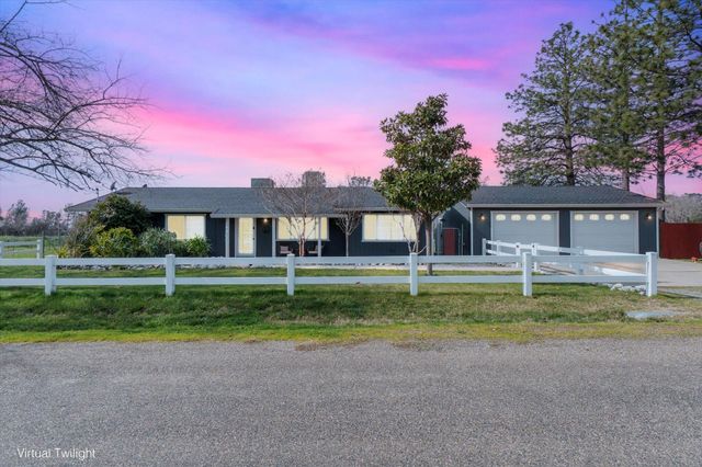 4706 Charmain Lane, Anderson, CA 96007