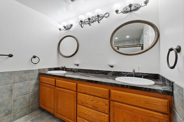 4706 Charmain Lane, Anderson, CA 96007