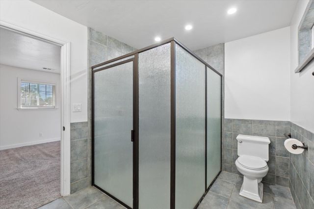 4706 Charmain Lane, Anderson, CA 96007