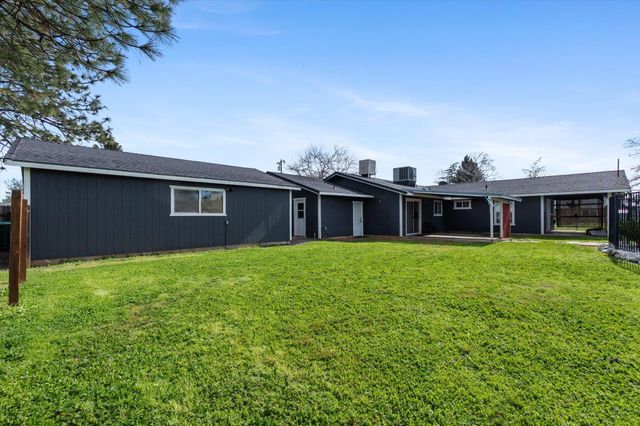 4706 Charmain Lane, Anderson, CA 96007