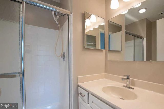 7066 SOLOMON SEAL CT, Springfield, VA 22152