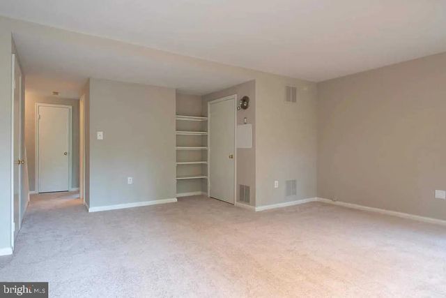 7066 SOLOMON SEAL CT, Springfield, VA 22152