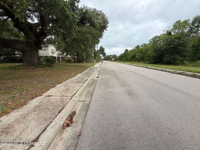 342 Strangi Avenue, Biloxi, MS 39530