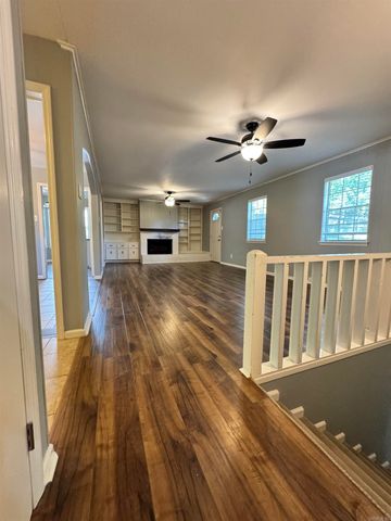 15 Flourite Court, Little Rock, AR 72212