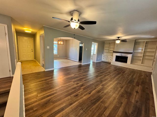 15 Flourite Court, Little Rock, AR 72212