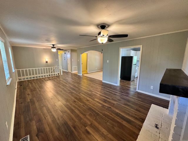 15 Flourite Court, Little Rock, AR 72212