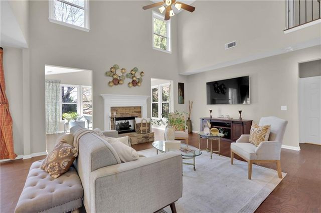 202 Roseman Way, Woodstock, GA 30188