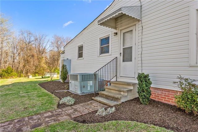 2221 Gerringer Mill Road, Elon, NC 27244