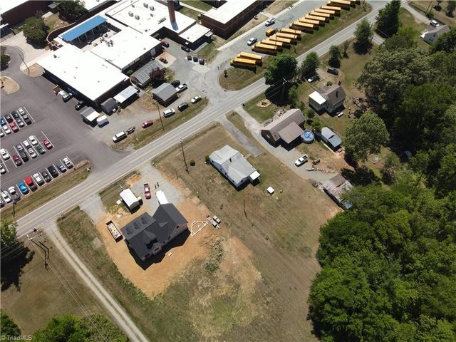 2221 Gerringer Mill Road, Elon, NC 27244