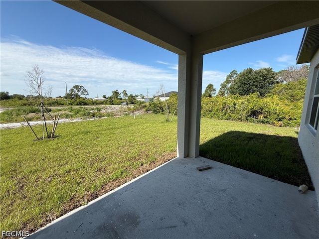 3105 66th ST W, Lehigh Acres, FL 33971