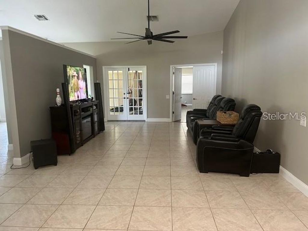 Image 5 of property listing at 14305 TENNYSON DR, Hudson, FL 34667