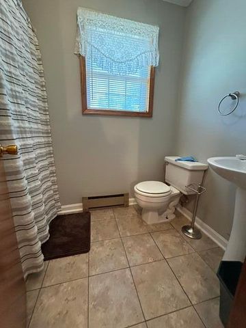 79 Avenel DR, Bassett, VA 24055